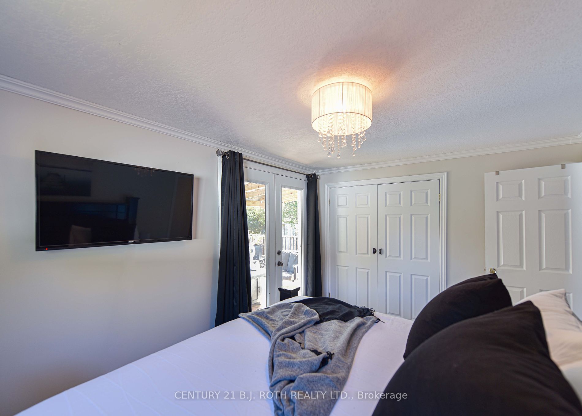 329 Collins Dr