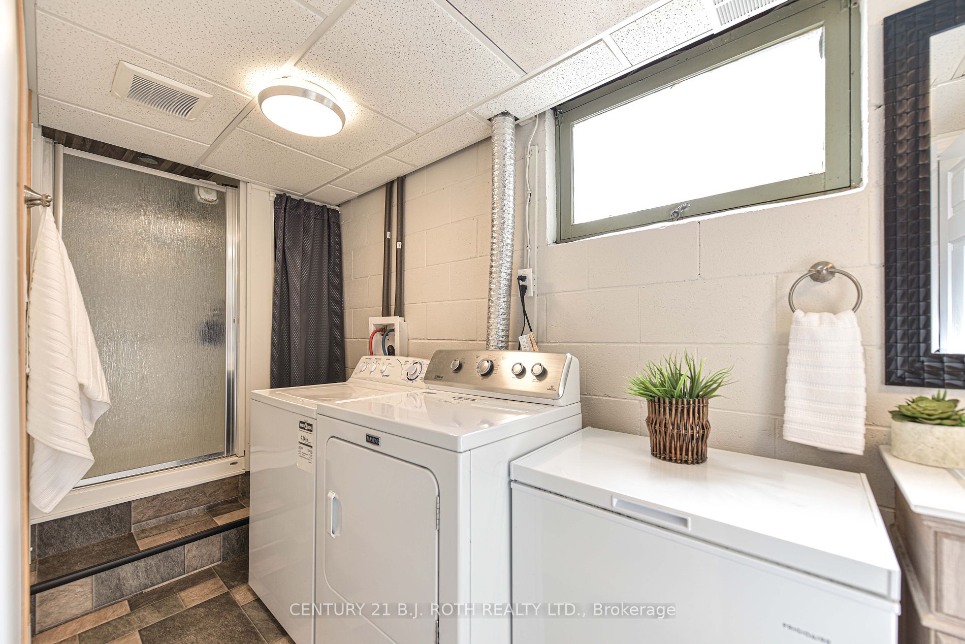 329 Collins Dr