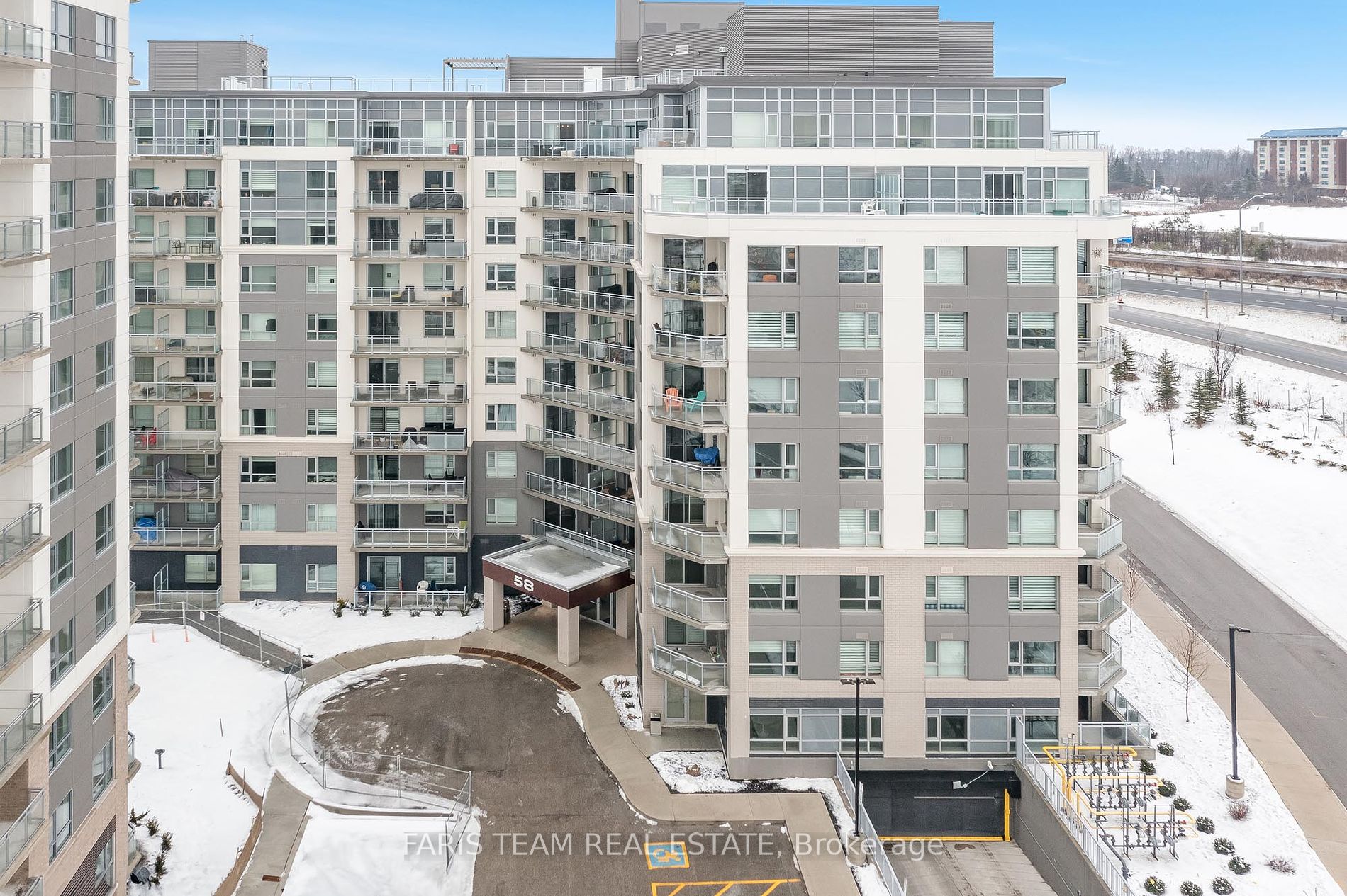 58 Lakeside Terrace, #1006