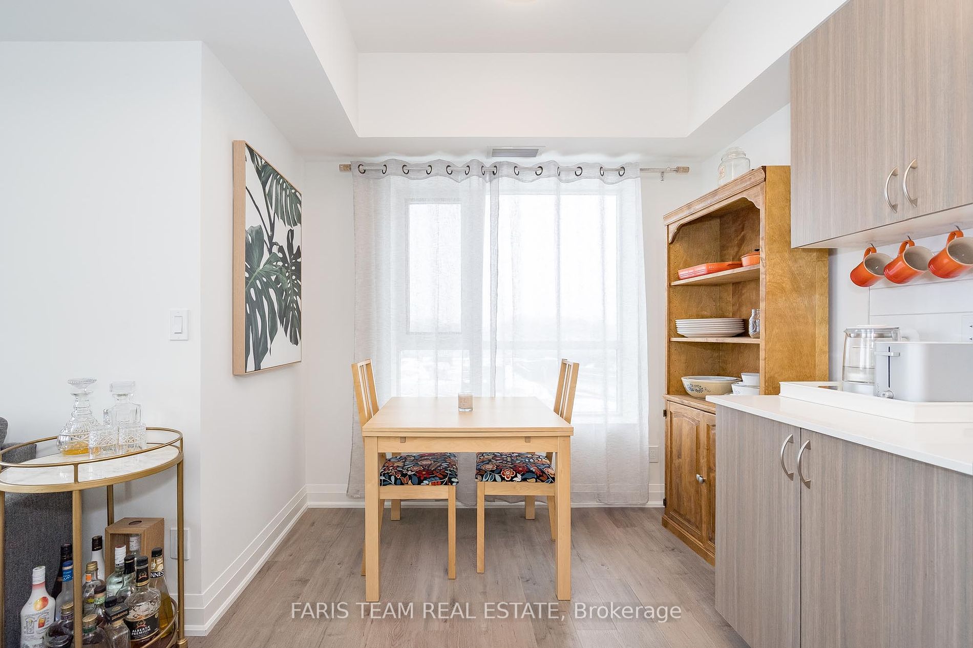 58 Lakeside Terrace, #1006