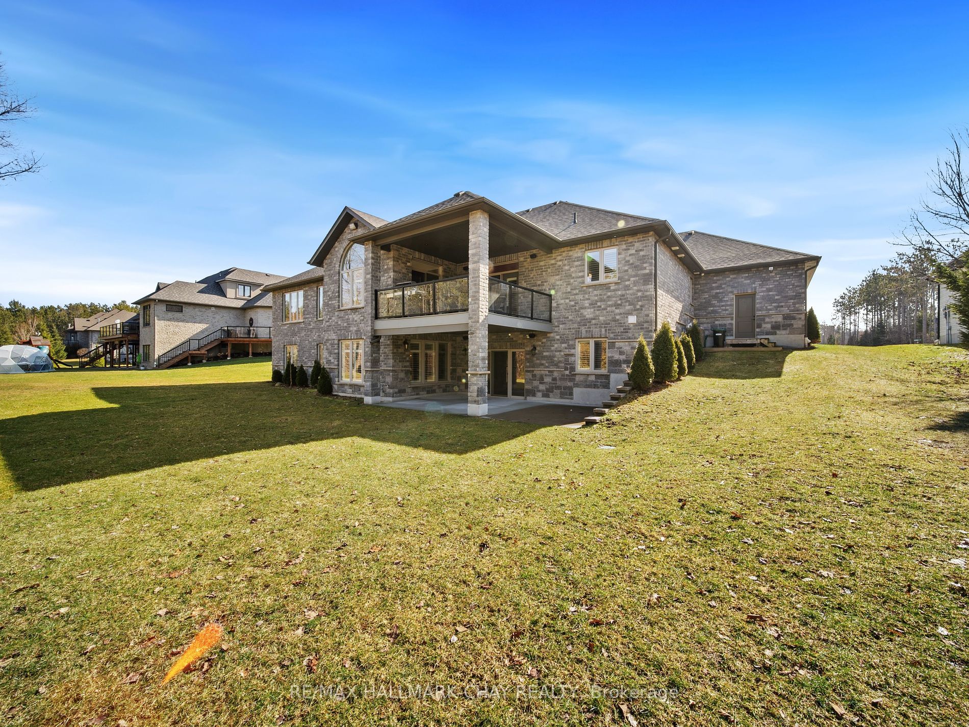 121 Mennill Drive