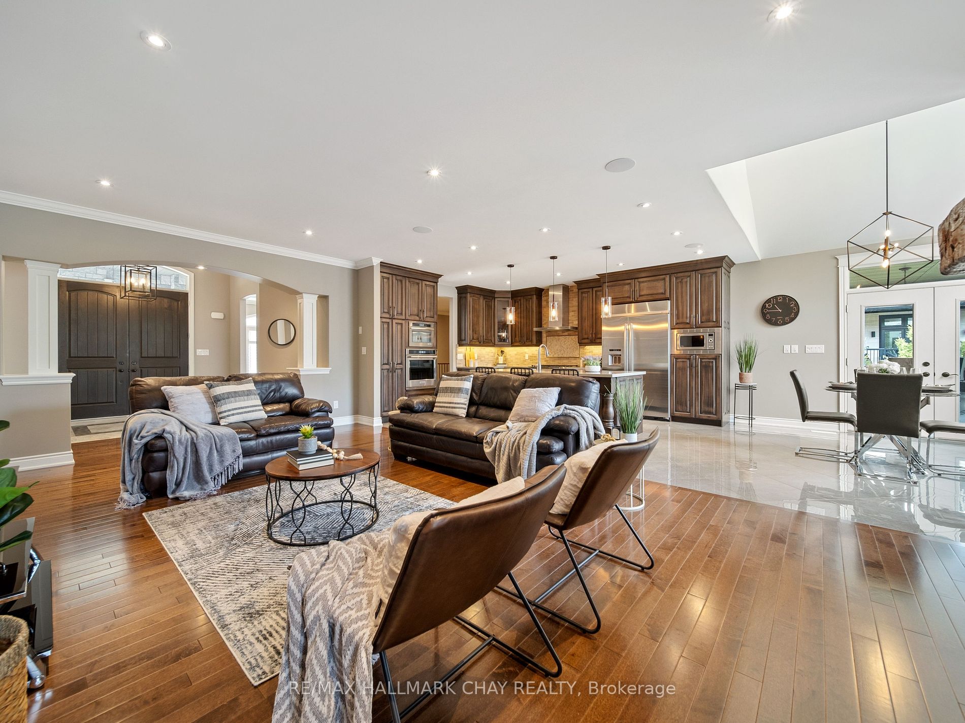121 Mennill Drive