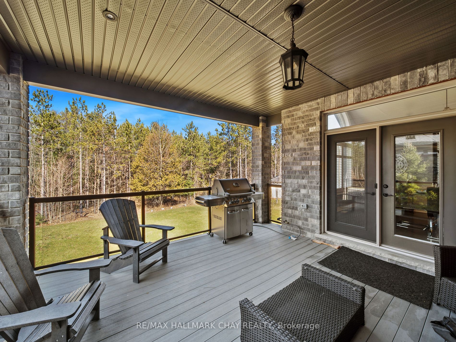 121 Mennill Drive
