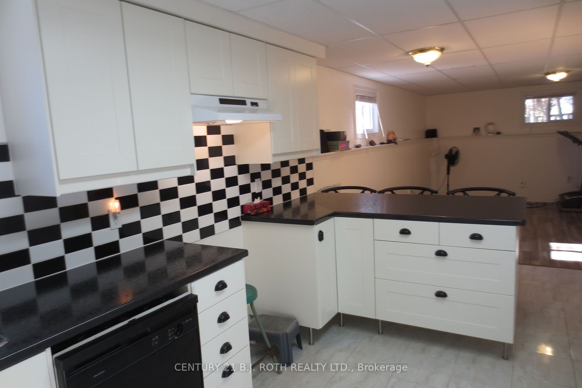 4 Campbell Avenue