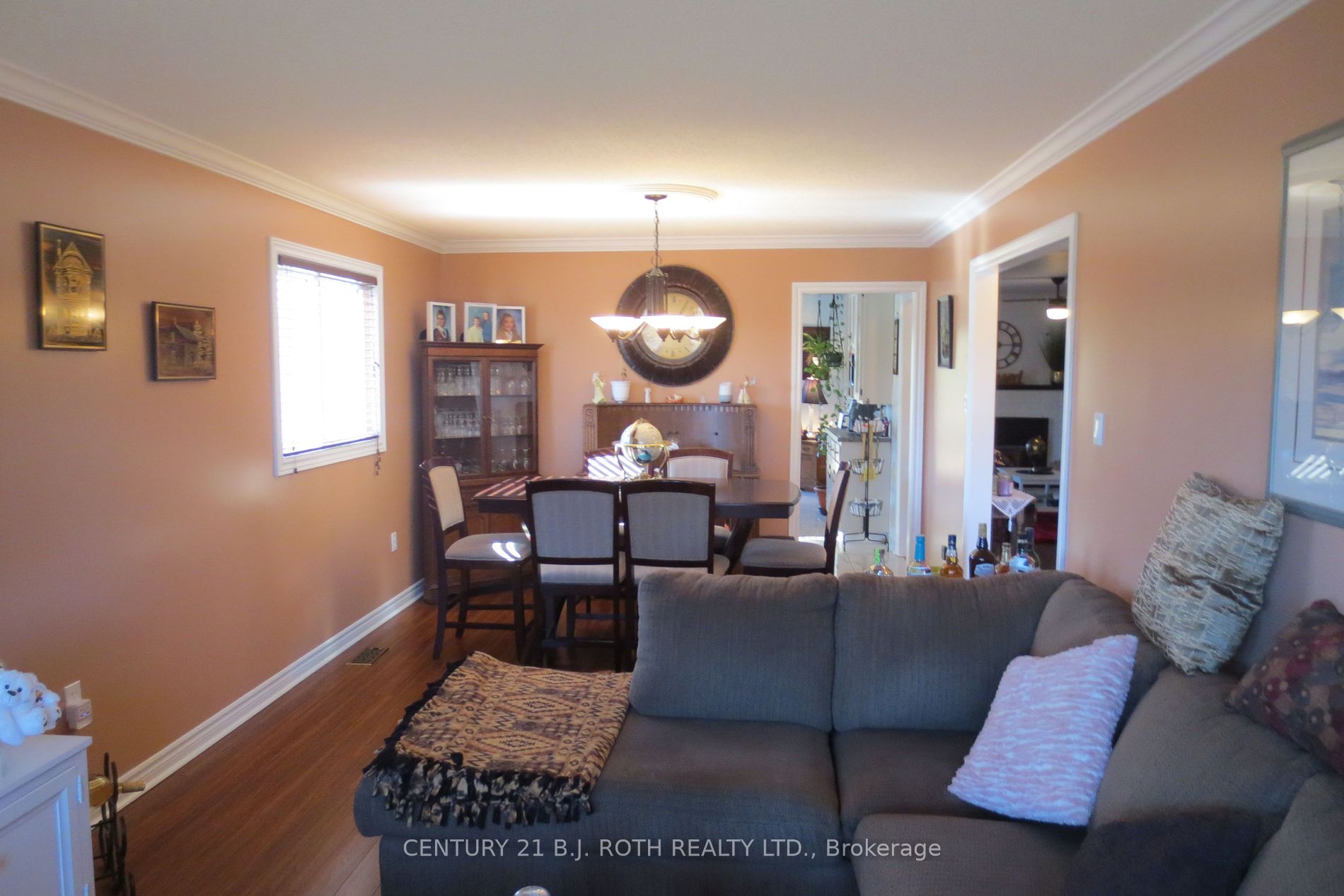 4 Campbell Avenue