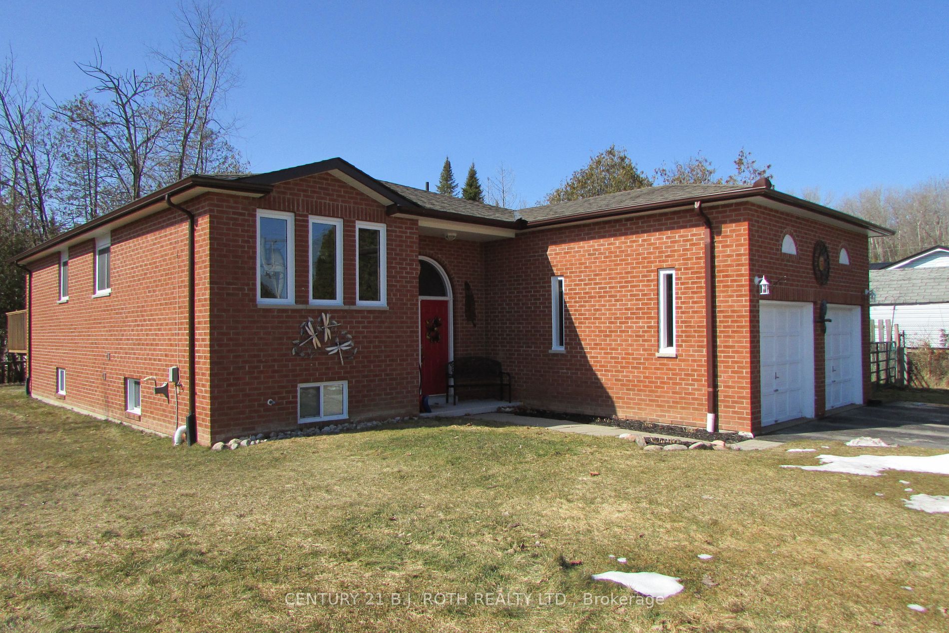 4 Campbell Avenue