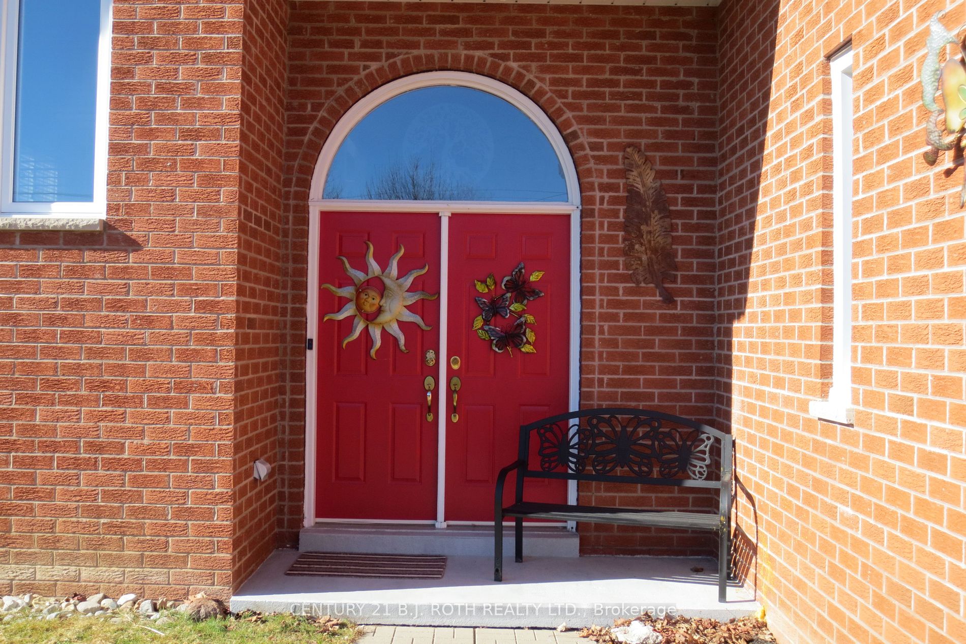4 Campbell Avenue