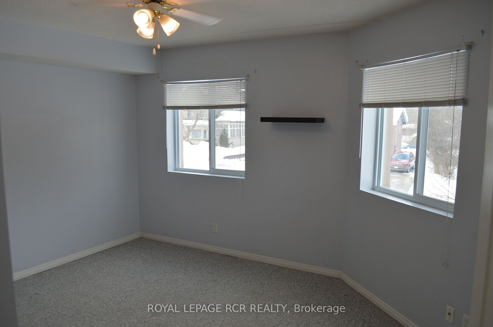125 Bond St, #201