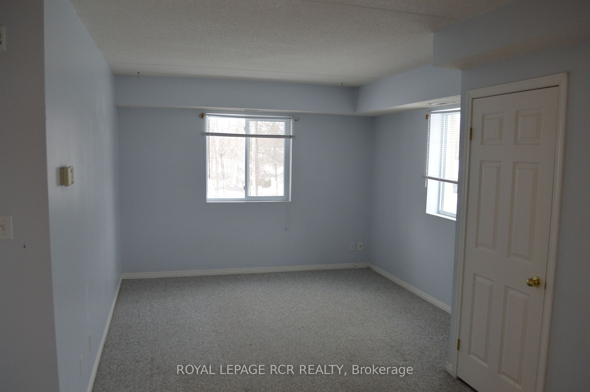 125 Bond St, #201