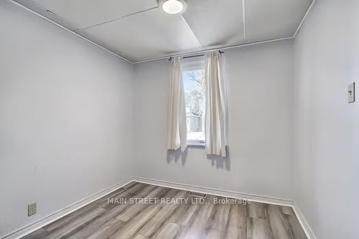 105 John St