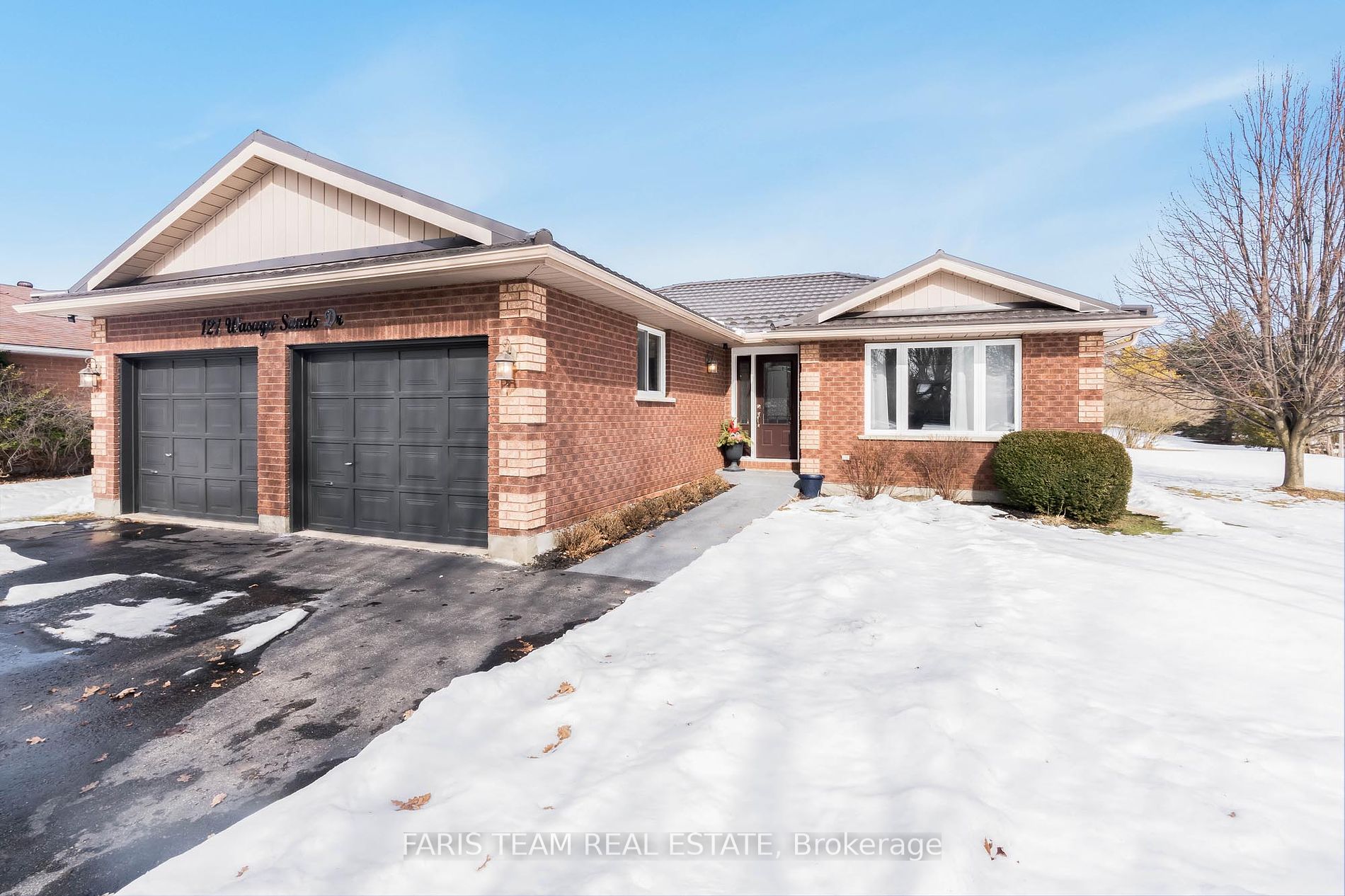 127 Wasaga Sands Drive