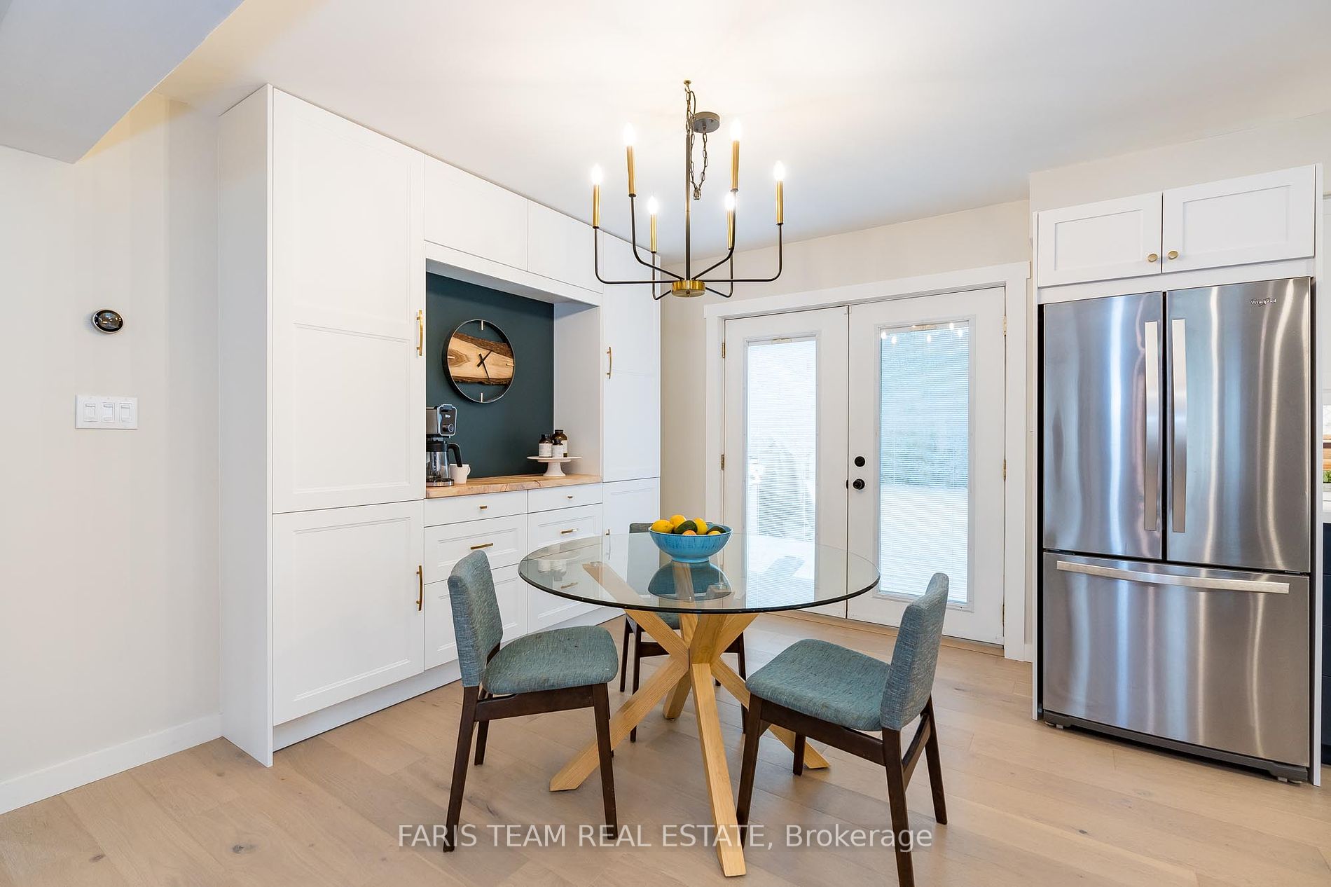 127 Wasaga Sands Drive