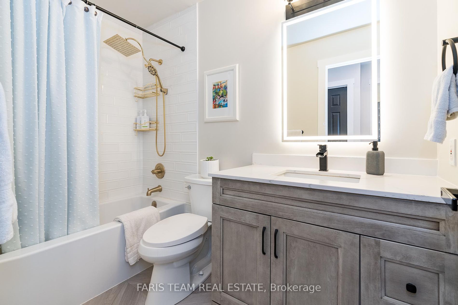127 Wasaga Sands Drive