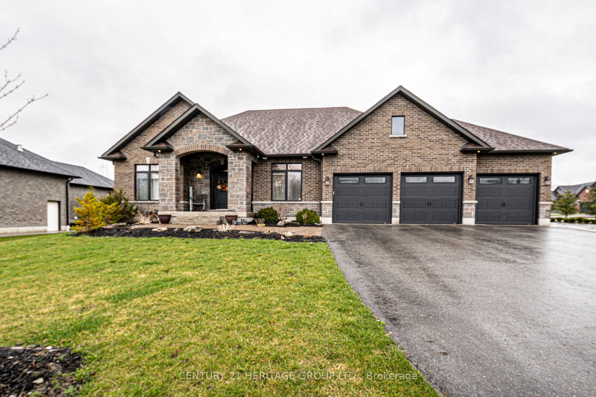 158 Mennill Drive