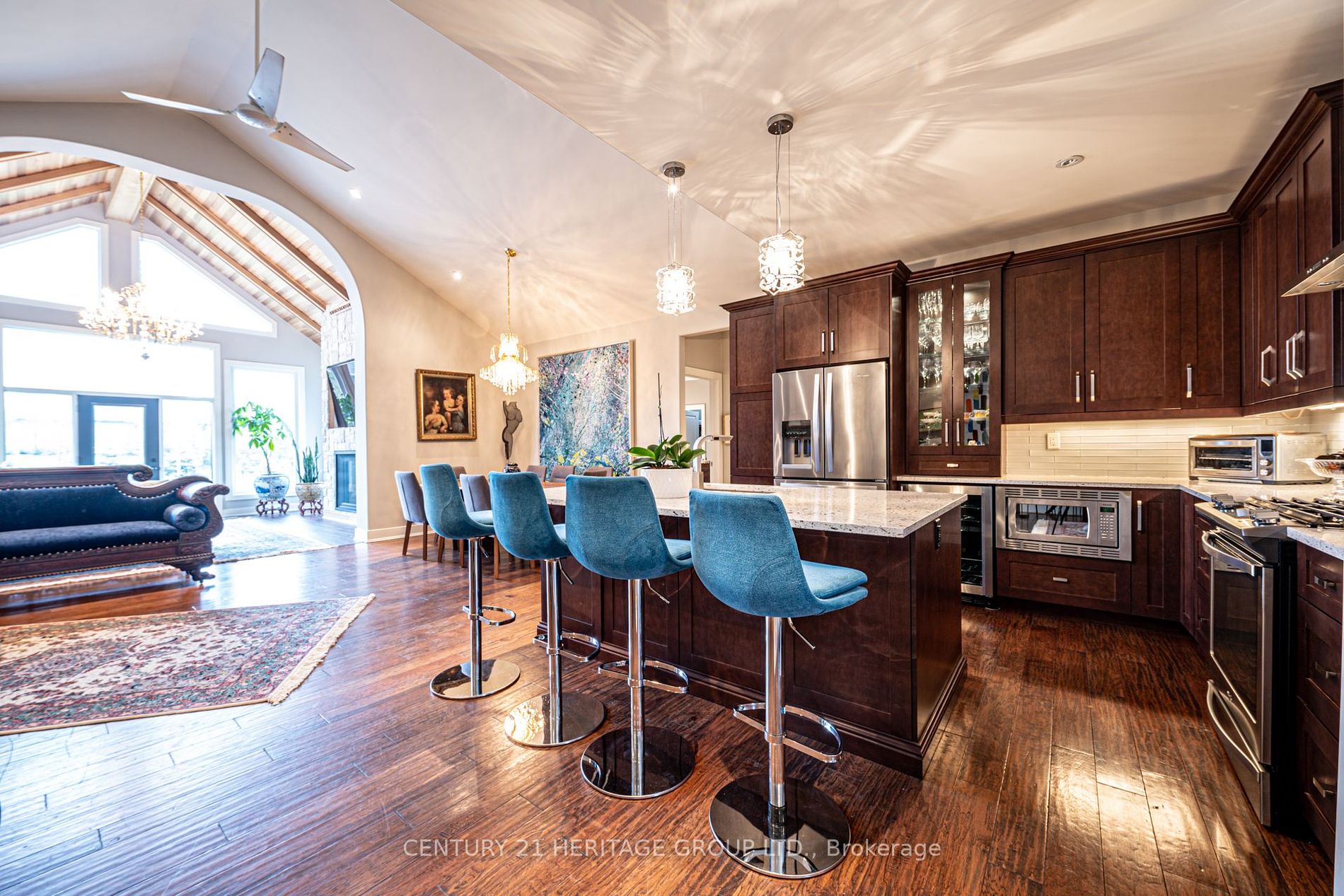 158 Mennill Drive