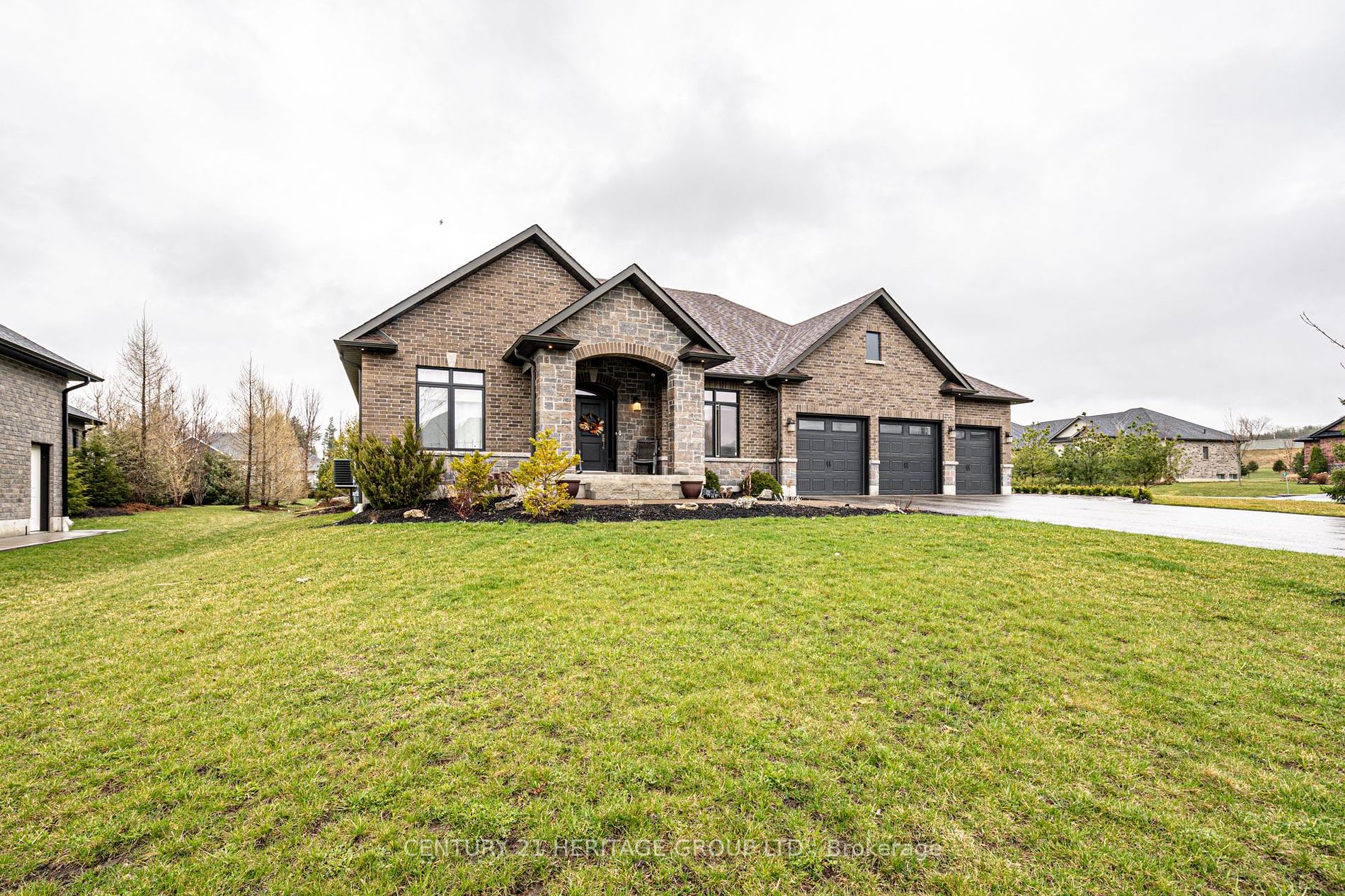 158 Mennill Drive