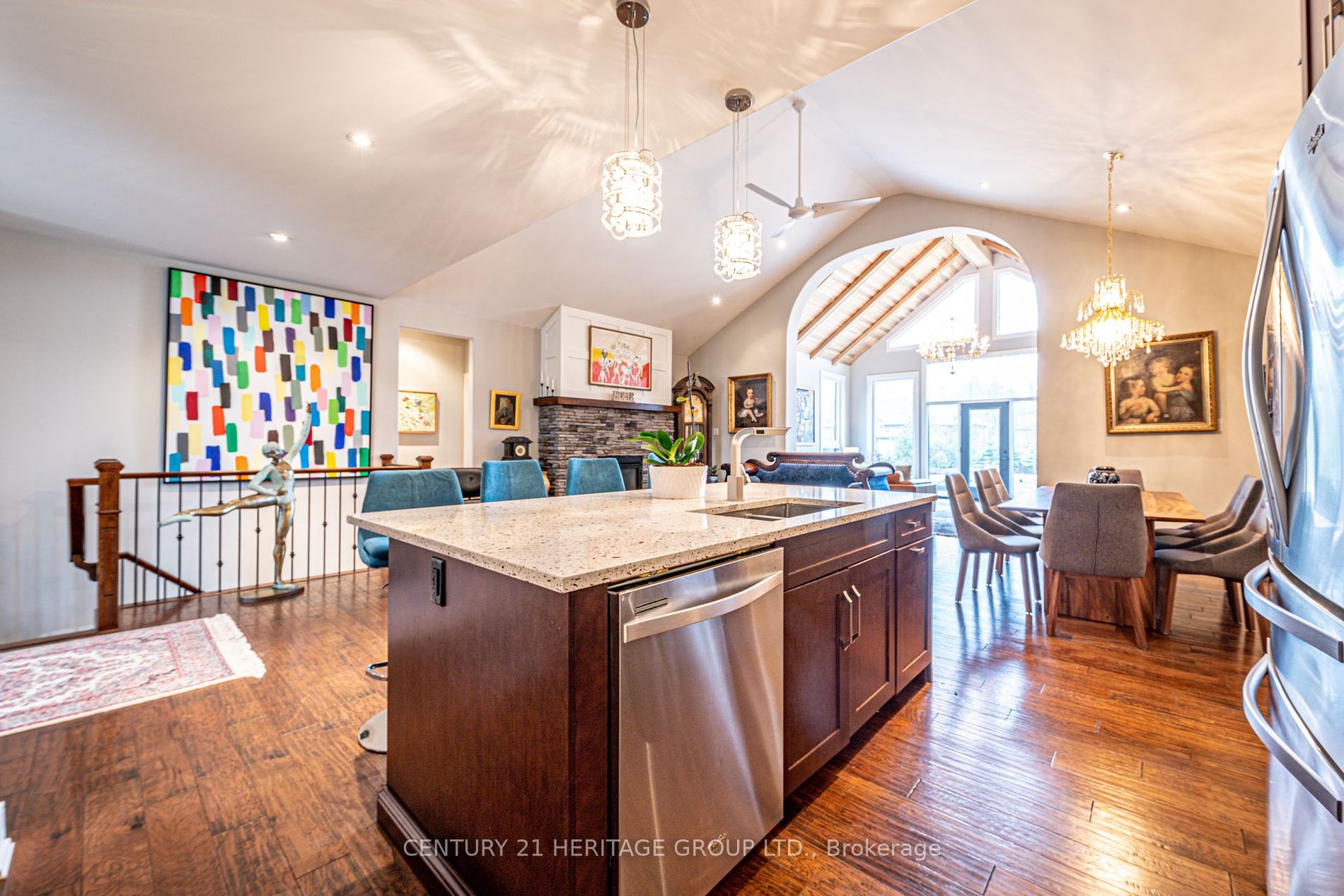 158 Mennill Drive