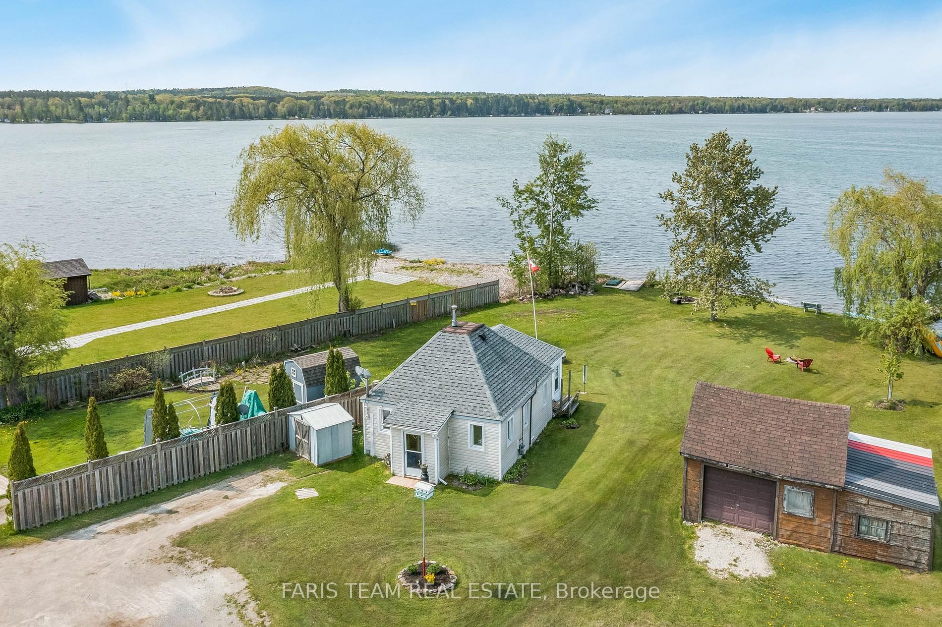 5632 Penetanguishene Rd