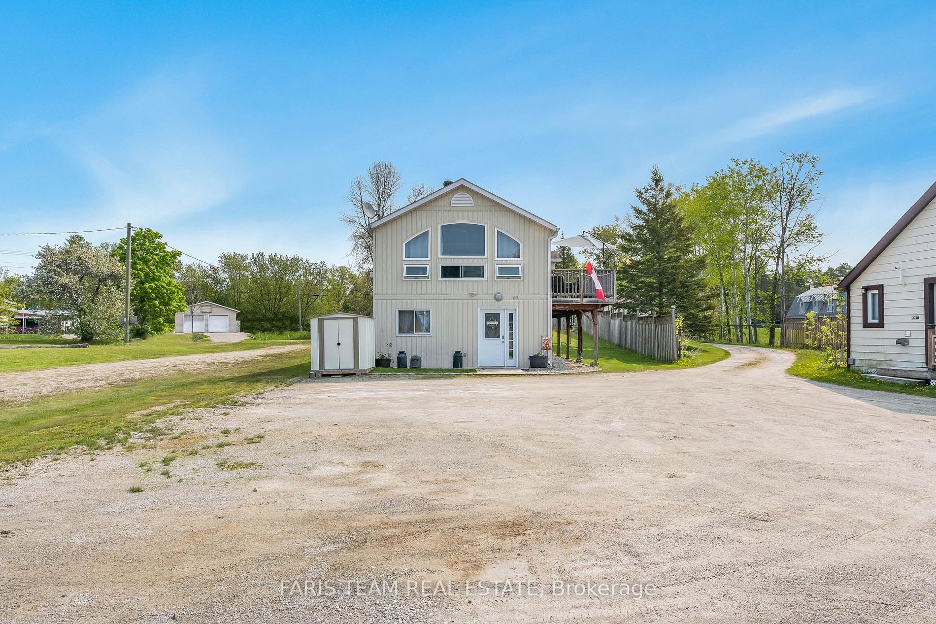 5632 Penetanguishene Rd