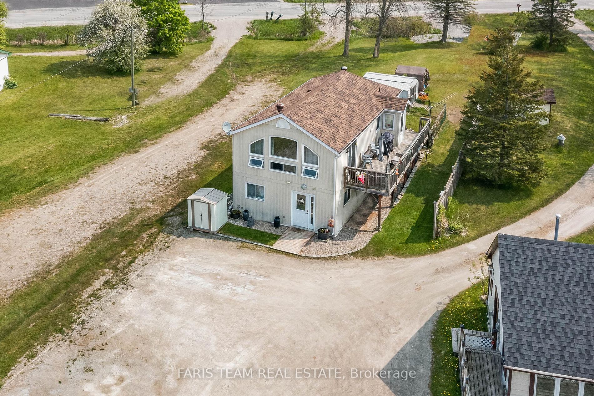 5632 Penetanguishene Rd