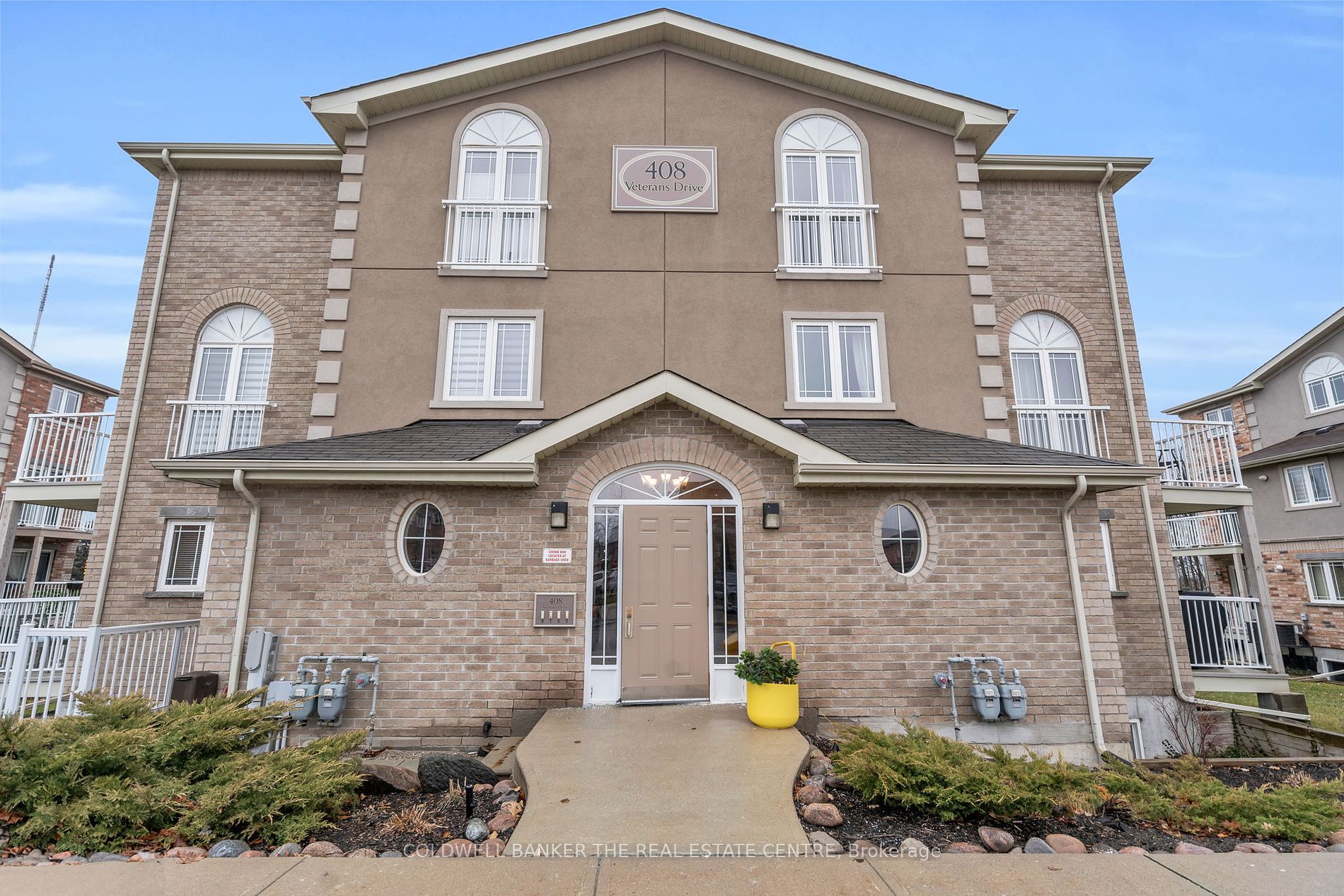 408 Veterans Dr, #8