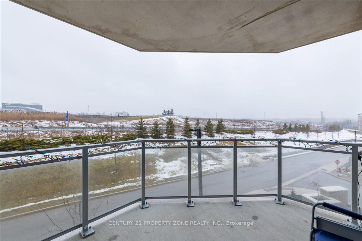 58 Lakeside Terrace, #317