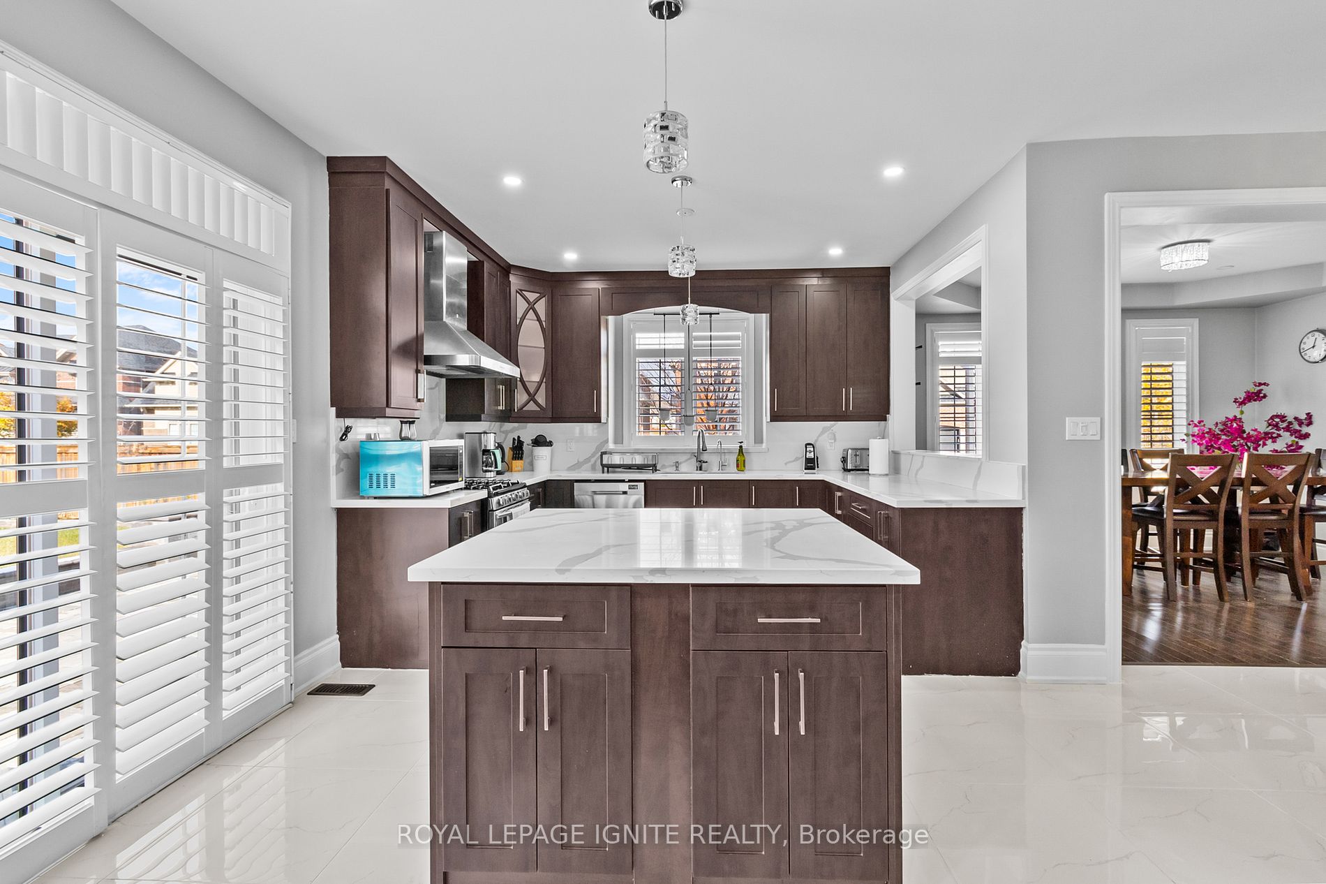 22 Travers Gate