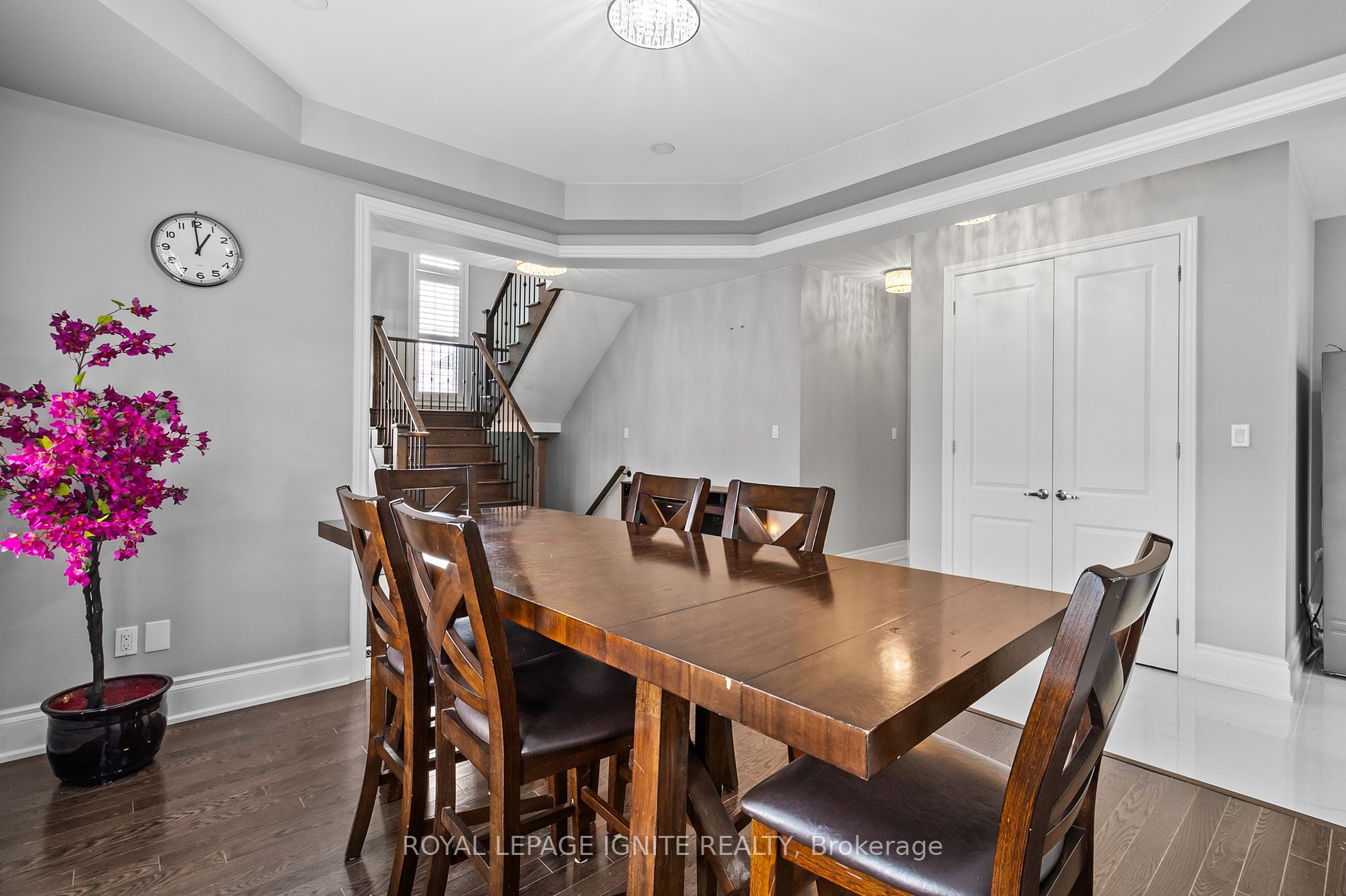 22 Travers Gate