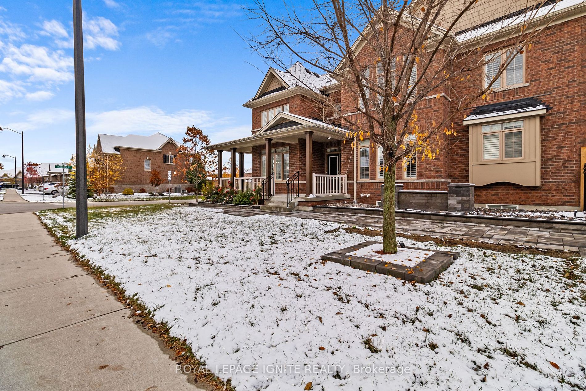 22 Travers Gate