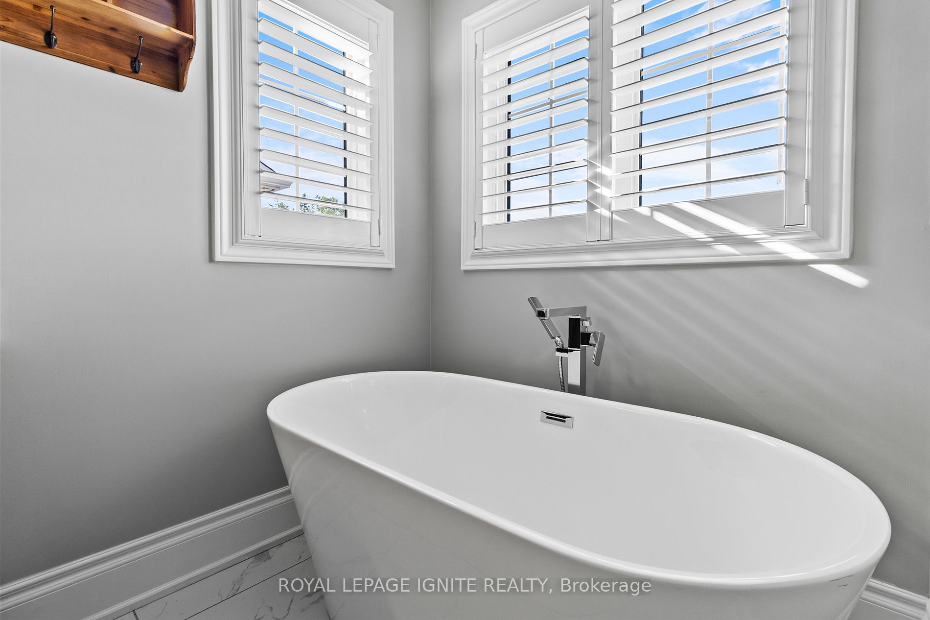 22 Travers Gate