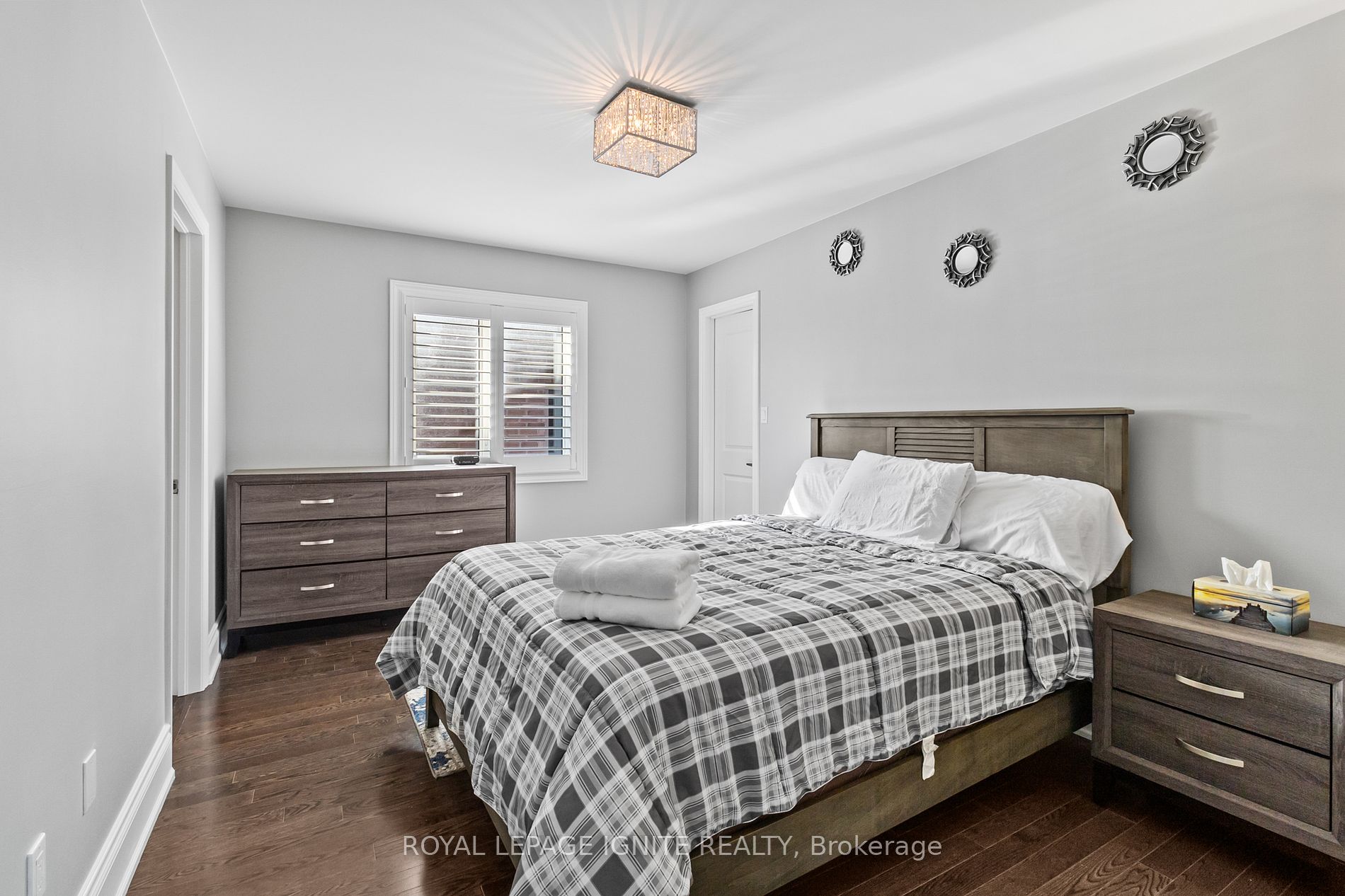 22 Travers Gate