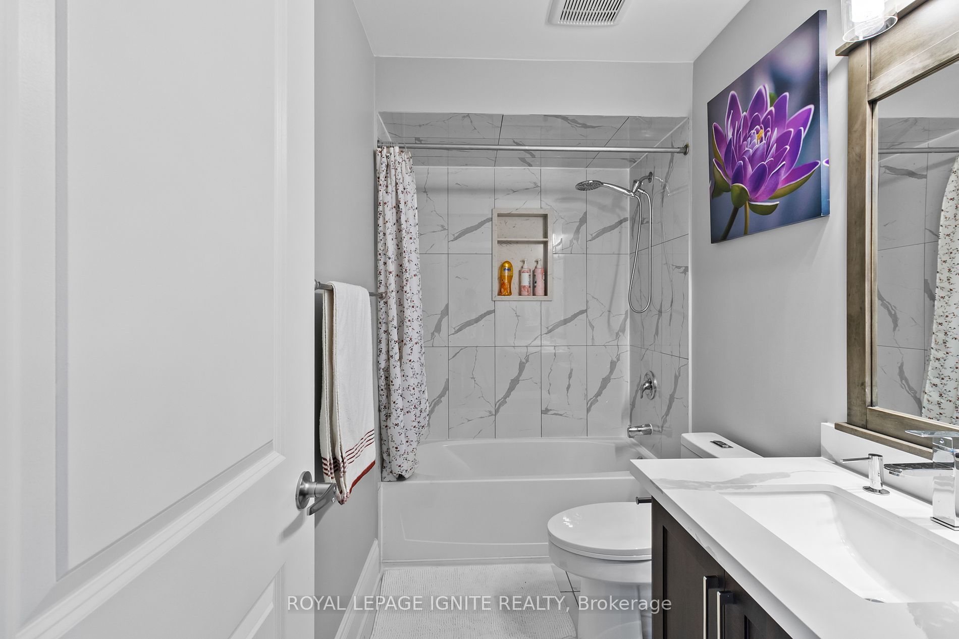 22 Travers Gate