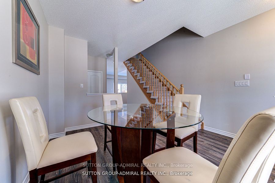 23 Bobolink Drive