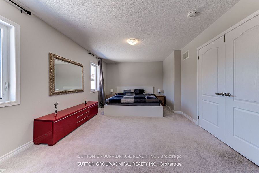 23 Bobolink Drive