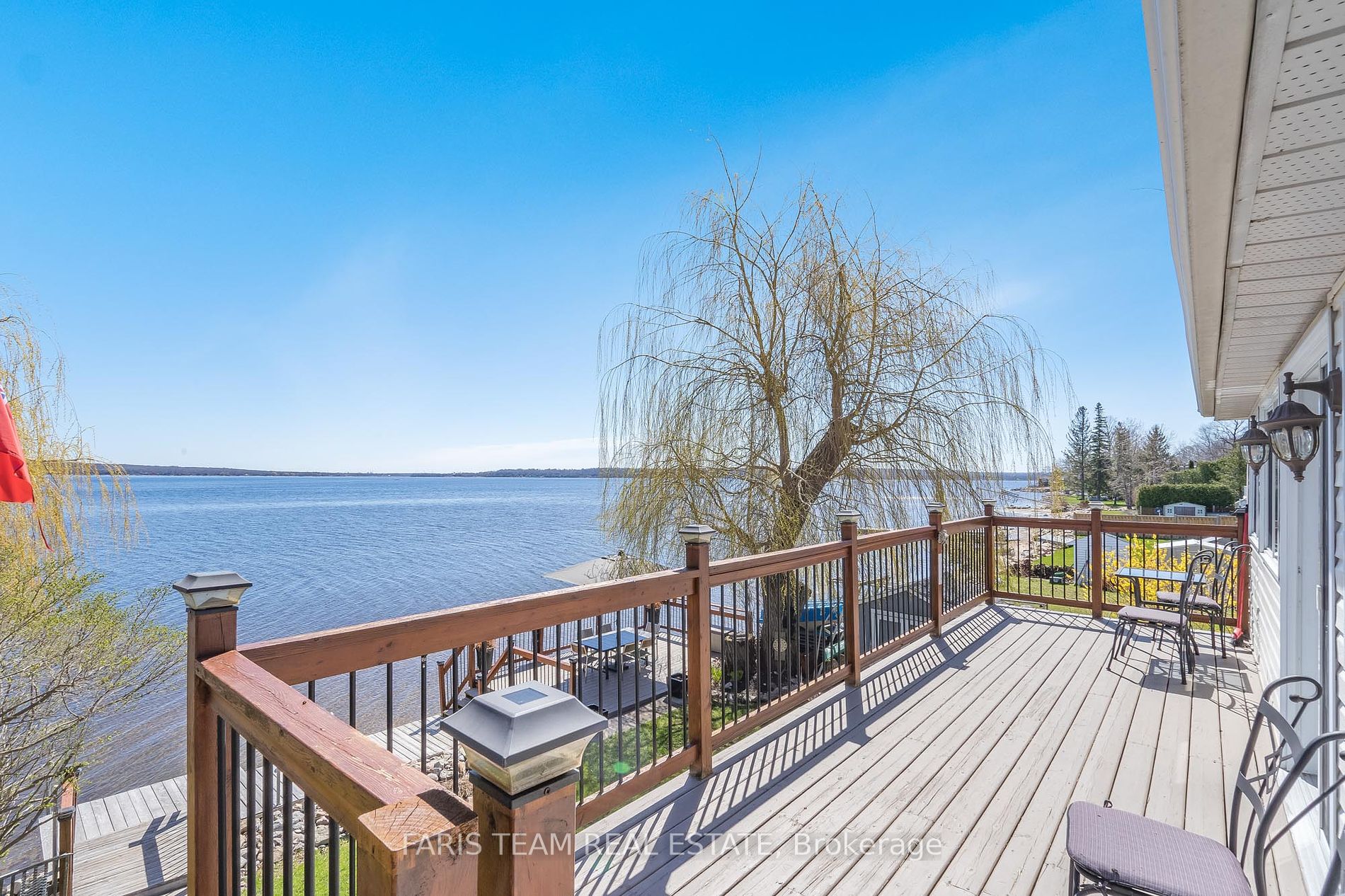 282 Robins Point Road