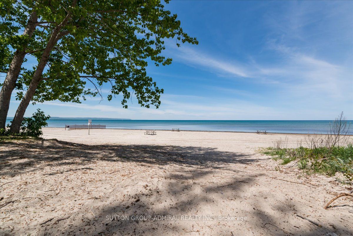 19 Bobolink Drive