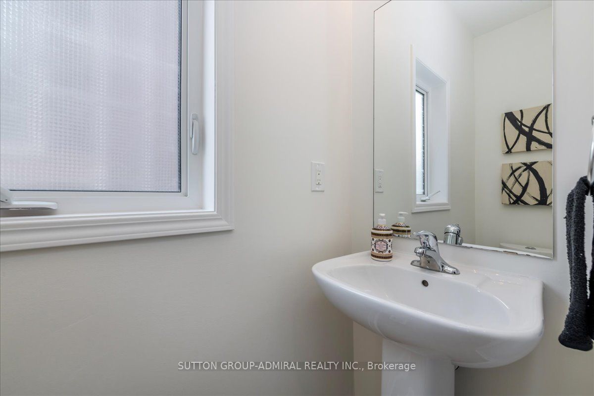 19 Bobolink Drive
