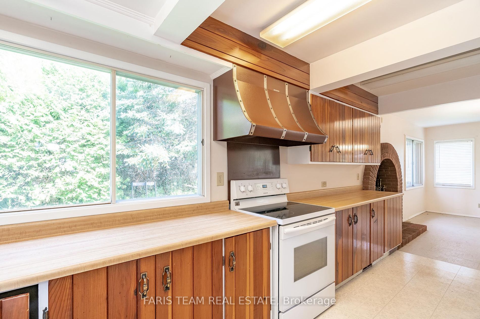 54 Hearthstone Drive