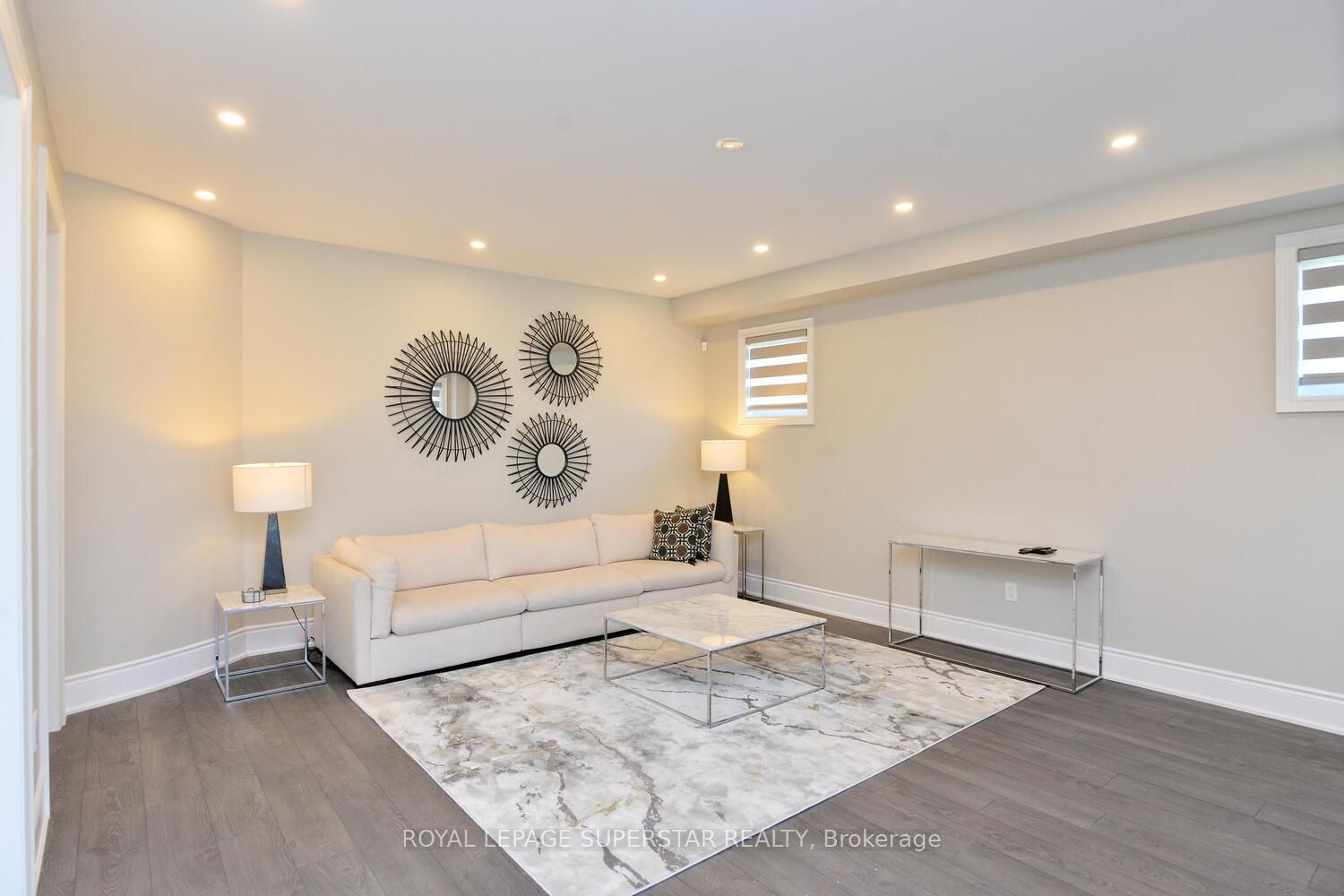 108 Rugman Cres