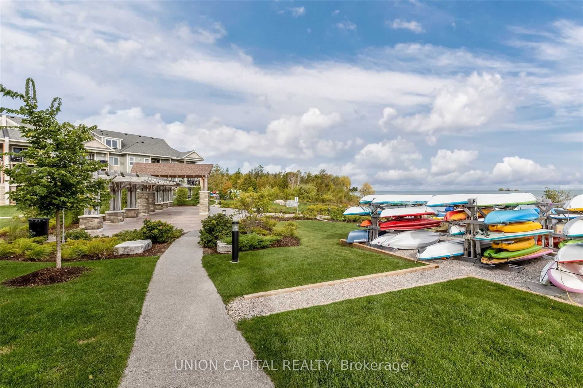 6 Anchorage Cres, #205