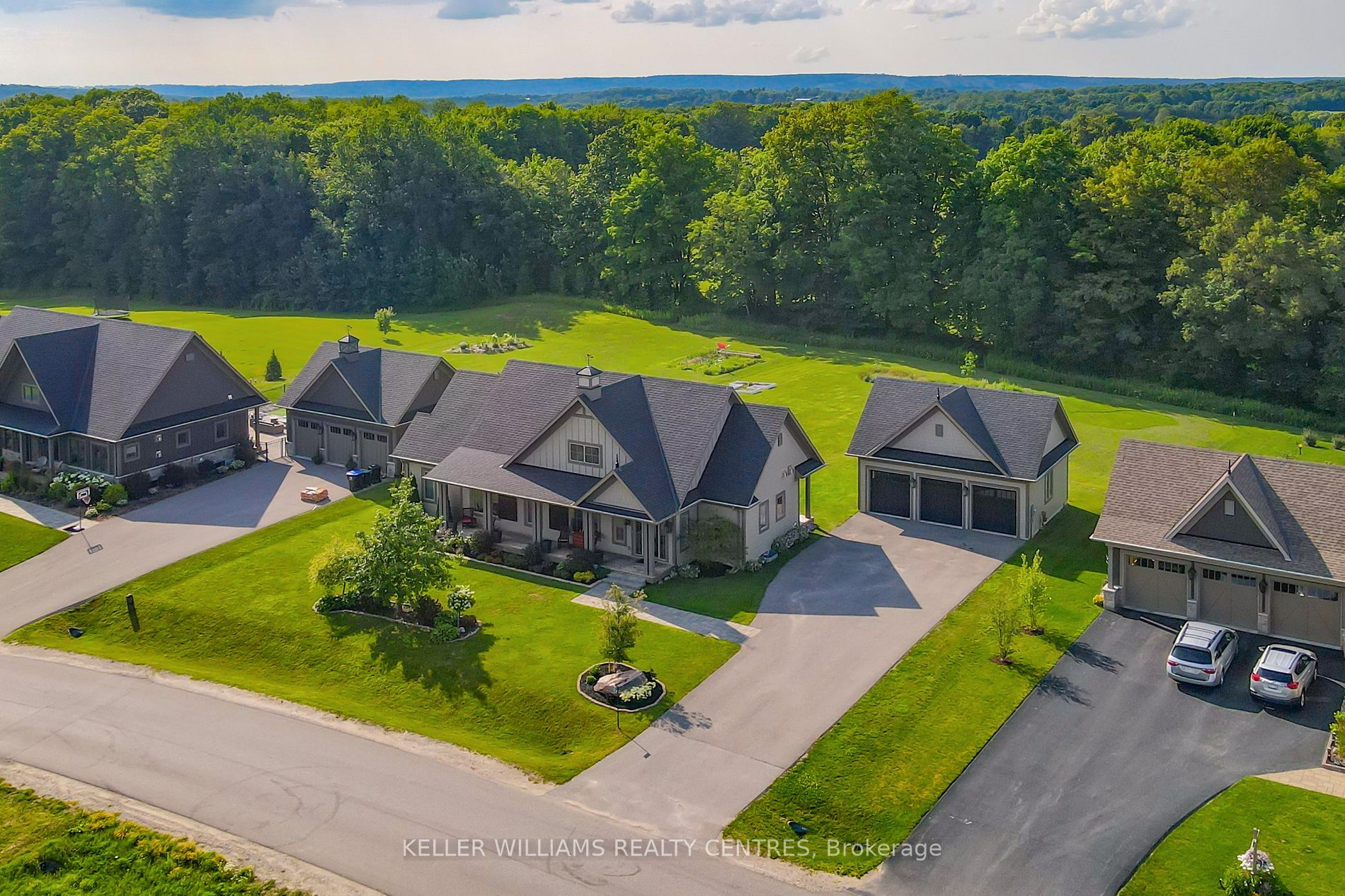 34 Georgian Grande Drive