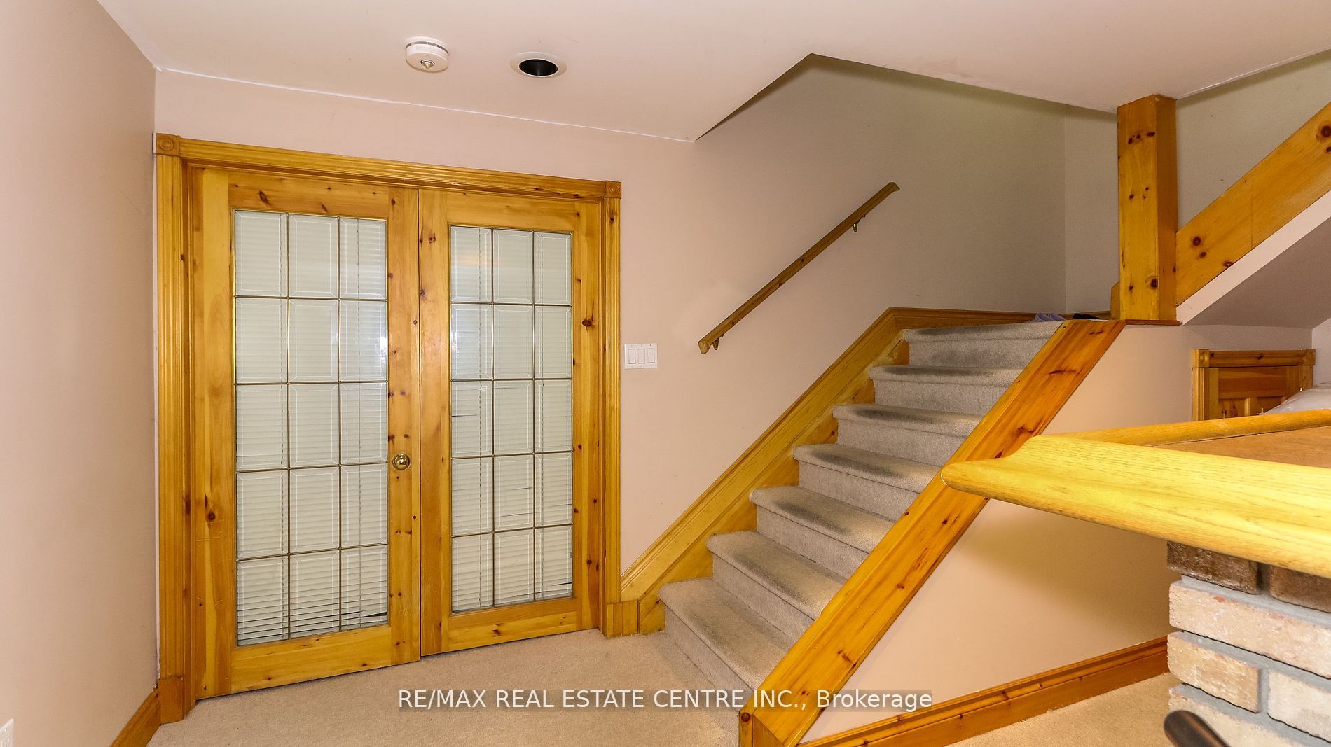 5 Deanna Drive
