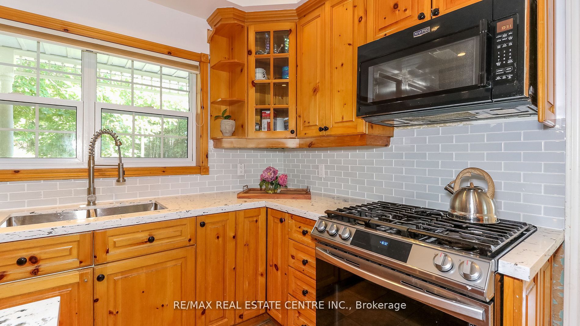 5 Deanna Drive