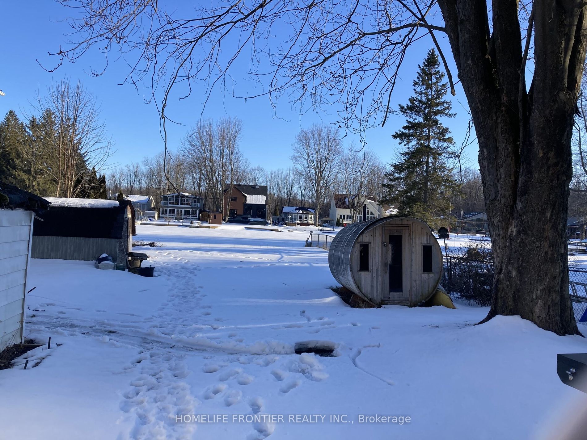 43 Ridge Avenue