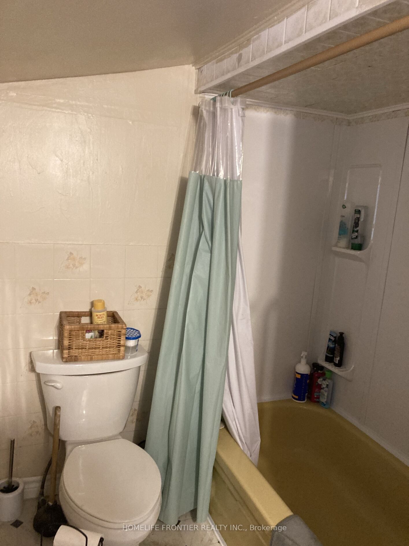 43 Ridge Avenue