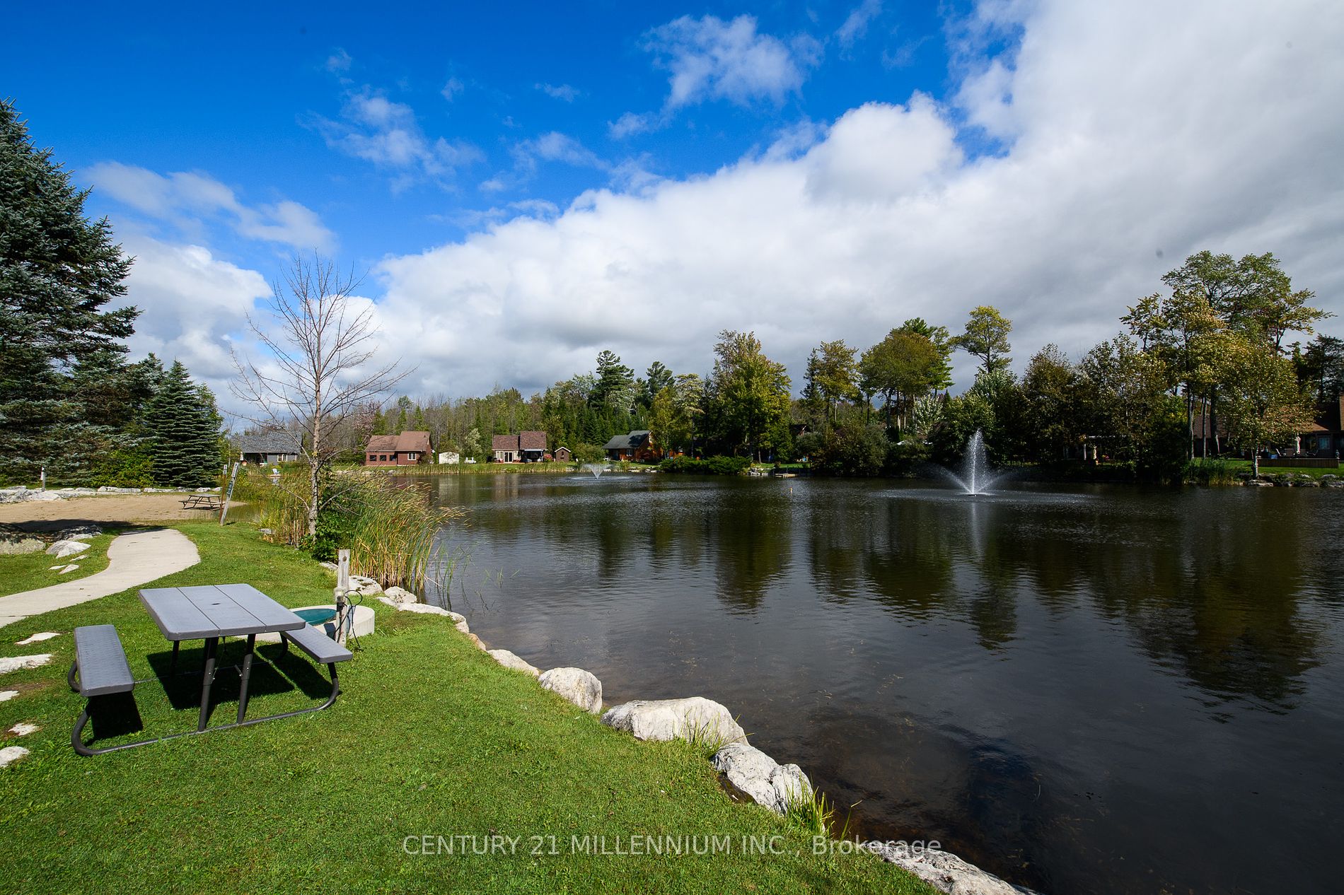 89 Madawaska Trail