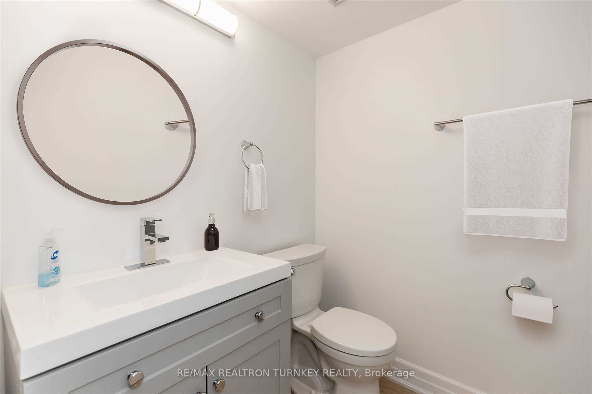 140 Dunlop Street E, #1504