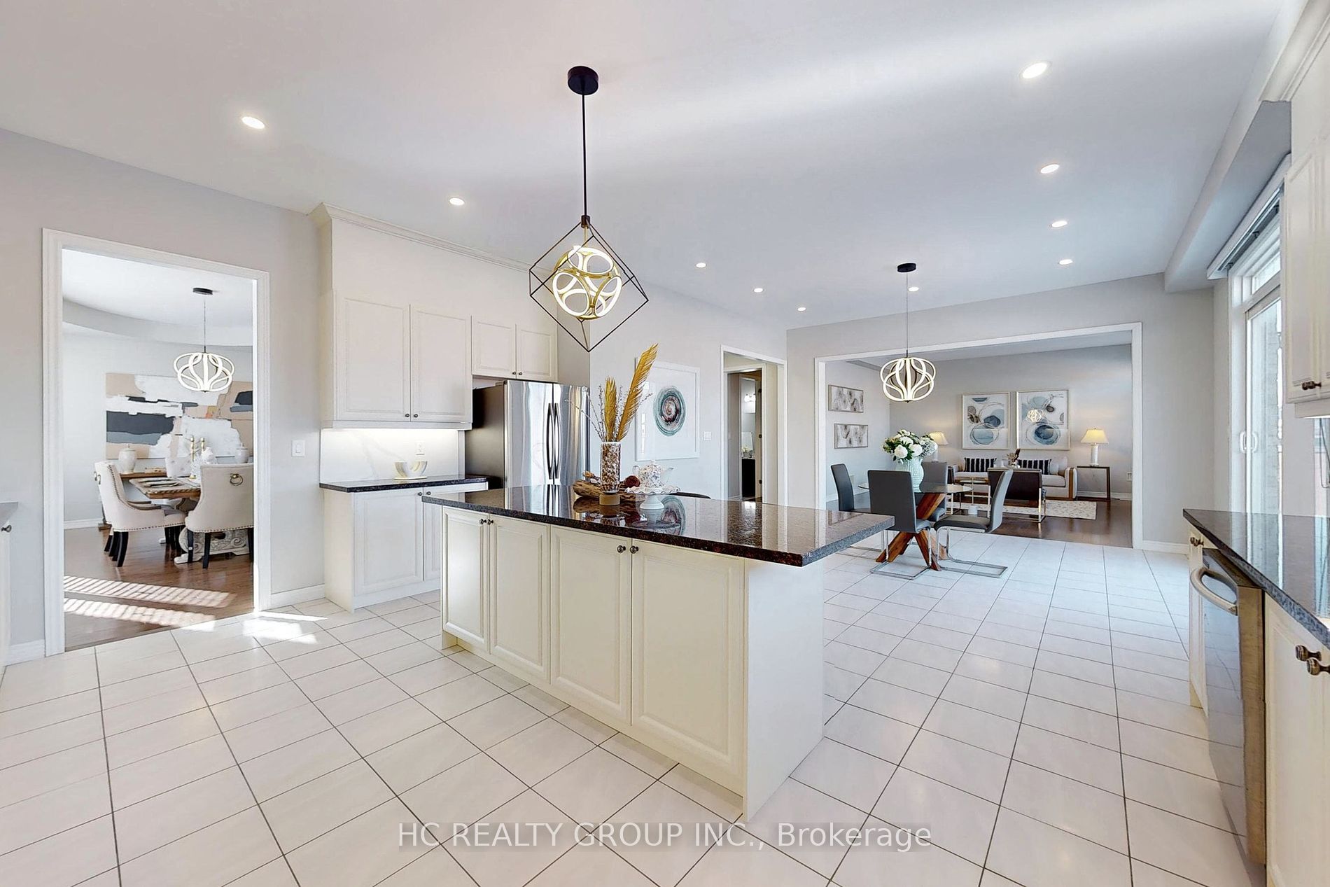 56 Redmond Cres