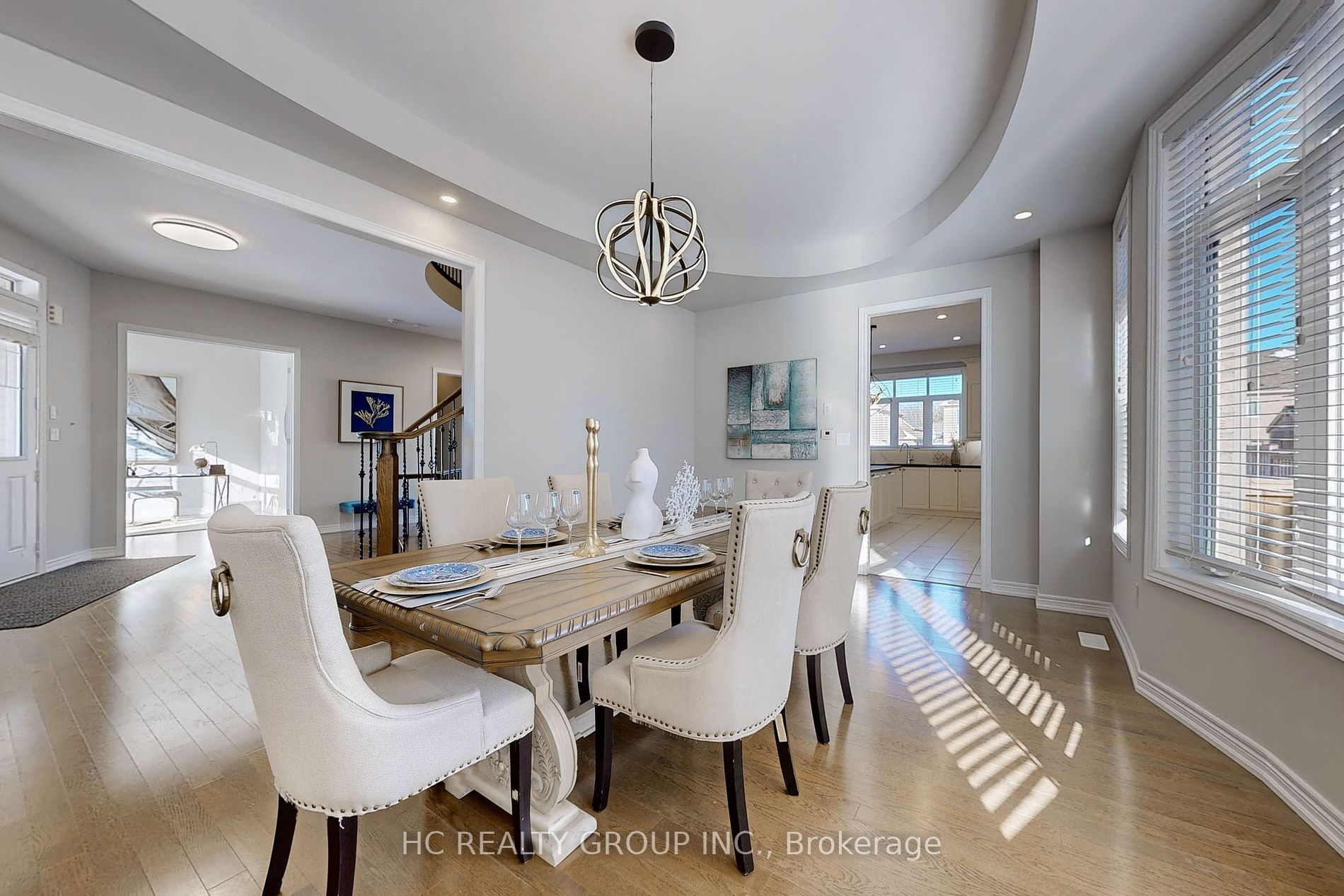 56 Redmond Cres