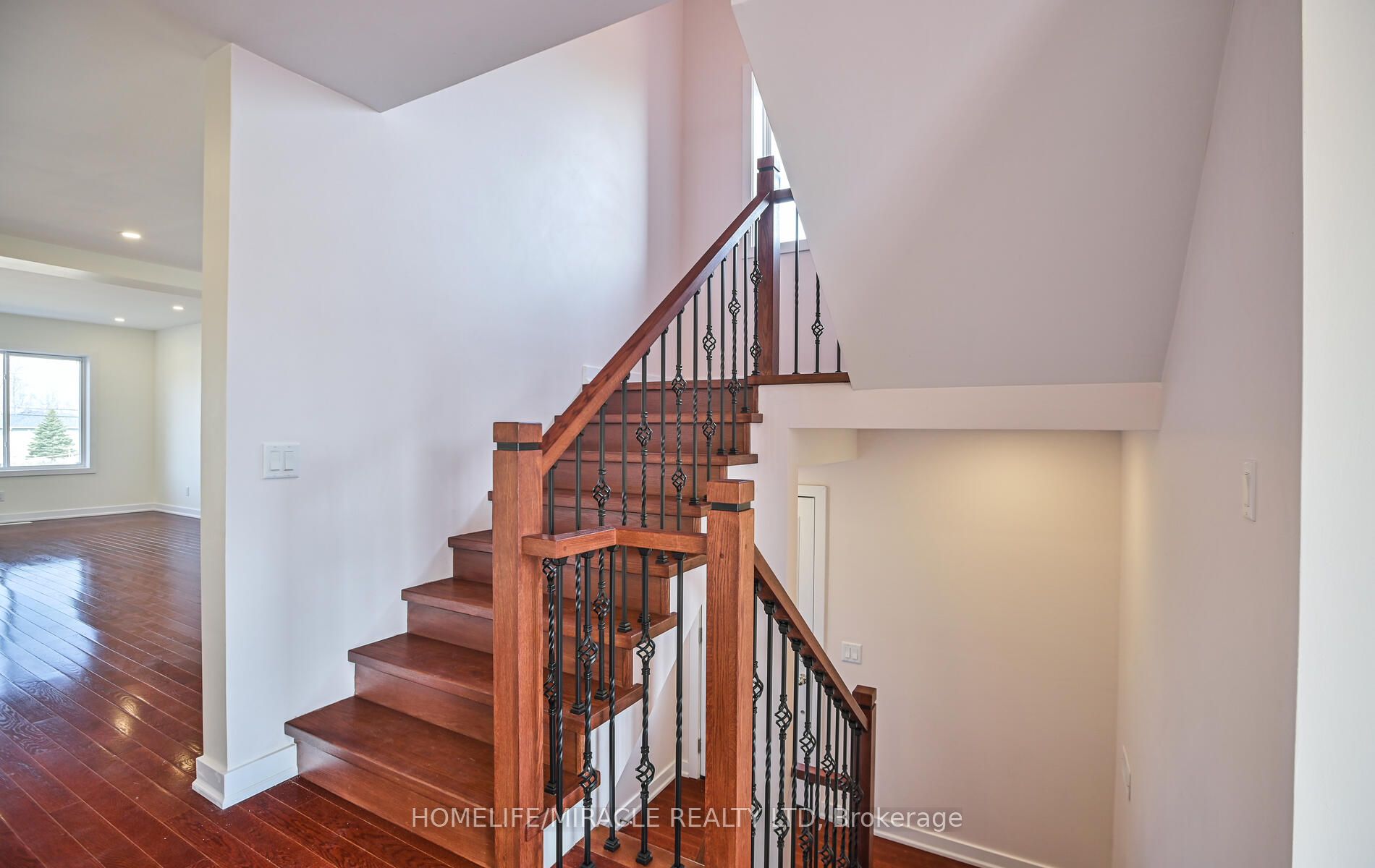 7497 County Rd 91